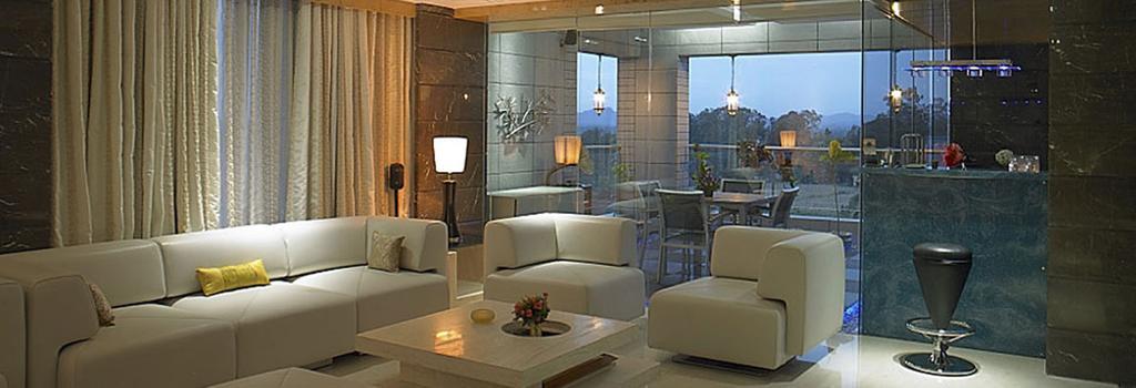 Royal Orchid Central Kireeti Hampi, Hospet Ngoại thất bức ảnh